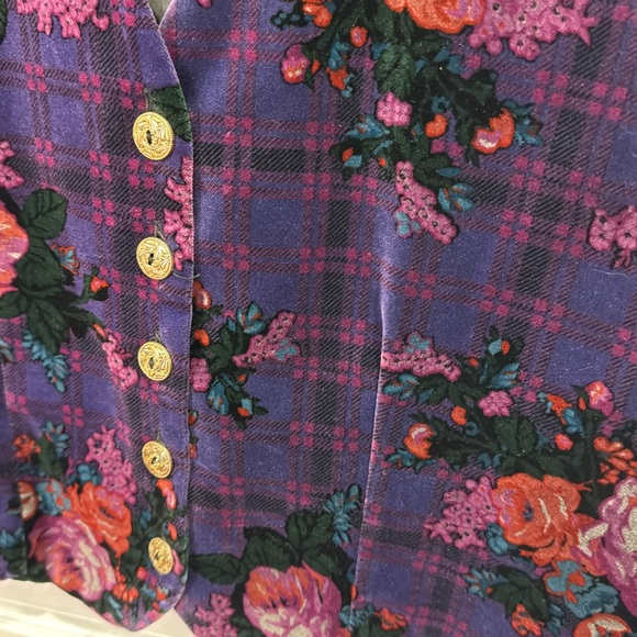 VINTAGE JANTZEN CLASSICS VELVET FLORAL VEST - Picture 2 of 5